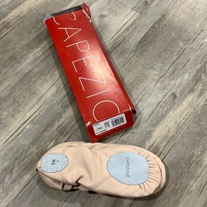 🩰 Capezio Pink Ballet Shoes 🩰